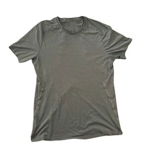 lululemon athletica | Short Sleeve Tee
